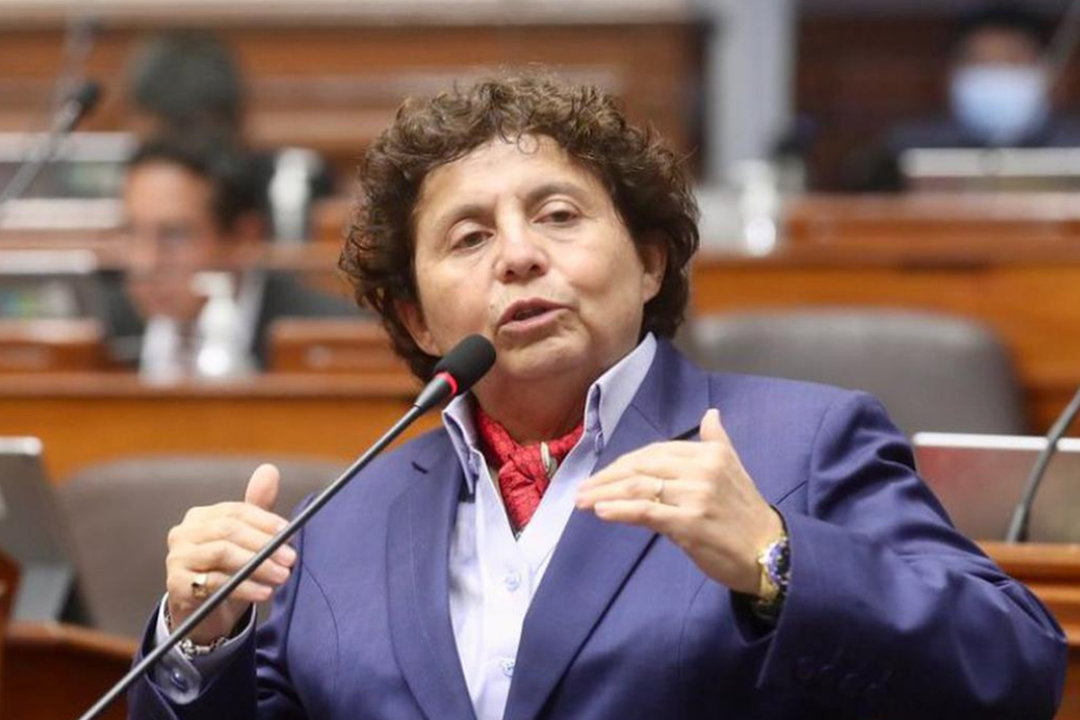 Susel Paredes propone derogar ley que crea el Colegio Profesional de Artistas del Perú