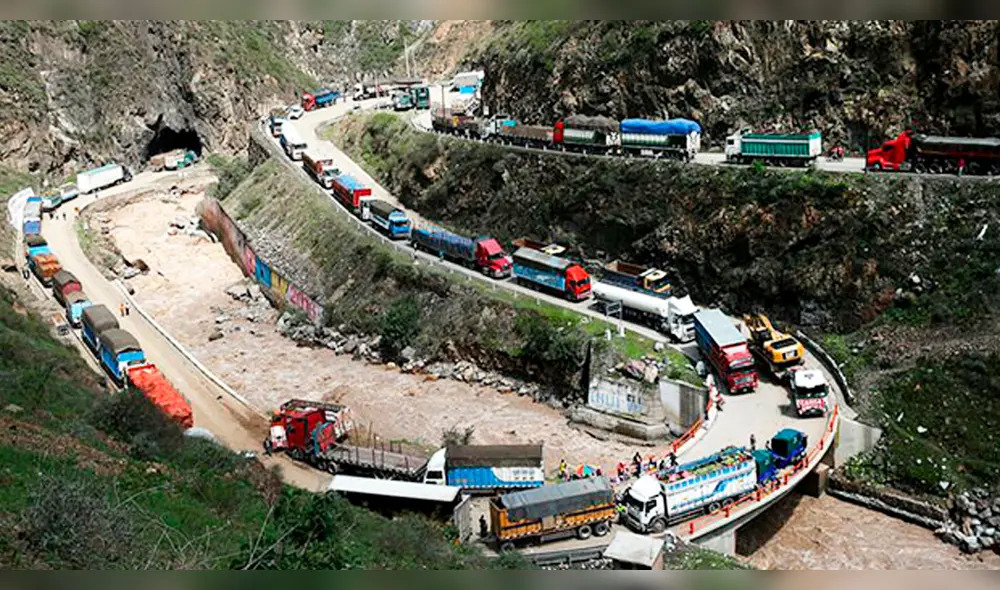 Restringen paso de camiones por la Carretera Central desde el 24 de julio